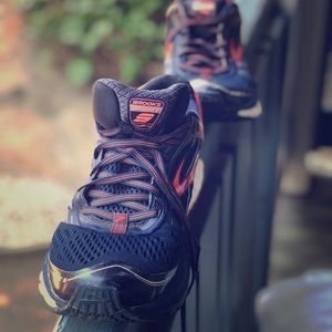 brooks trance 13 mens orange